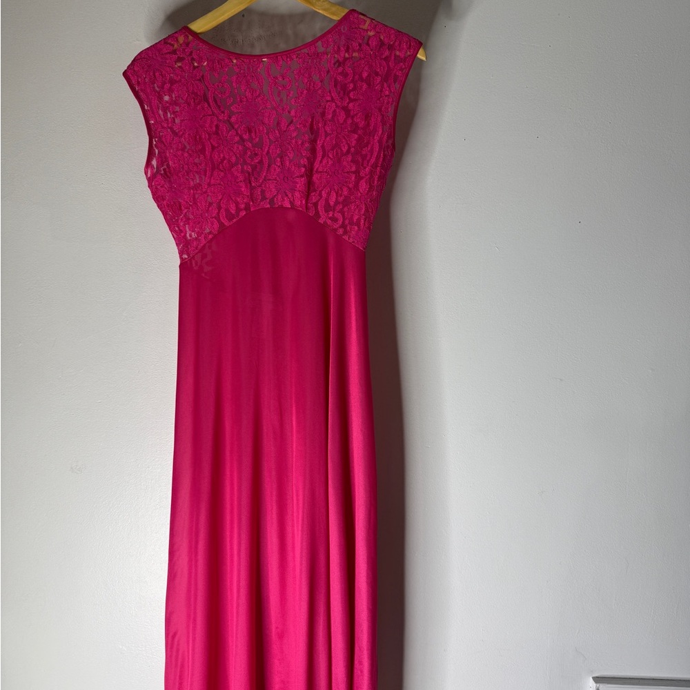 Vintage‎ Soft Moments Pink Lace Top Nylon Bottom Nightgown Small